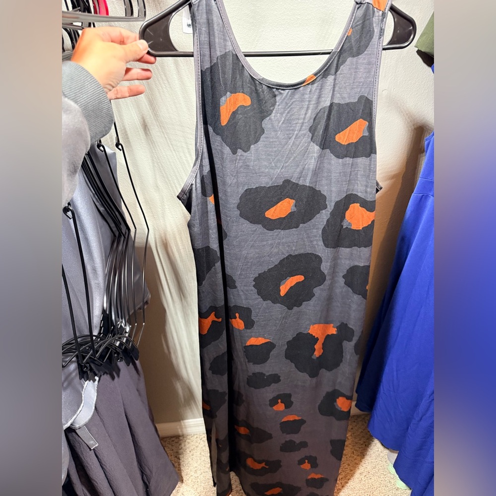 ⚡️ SHEIN Curve Leopard Print Maxi Dress 2X Gray Black Orange NWOT